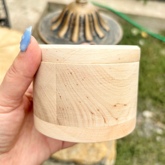 Medium Round Wooden Box with Lid 95 mm (3.7") – Handmade Alder Wood Storage Container, Craft Organizer, Keepsake Box, Sewing Box, Natural Unfinished Wooden Trinket Box for Jewelry, Rings, Beads, DIY Craft Supplies