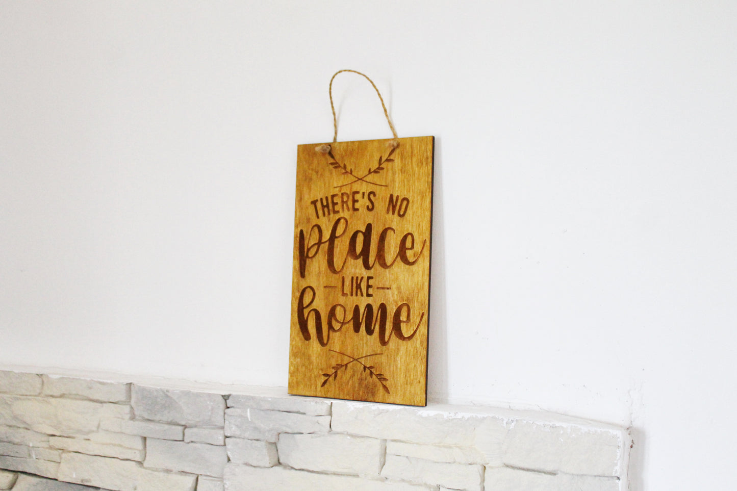 Wall hanging wooden plaque/sign - There's no place like HOME wall art - Country decor, Housewarming gift, Farmhouse wall art