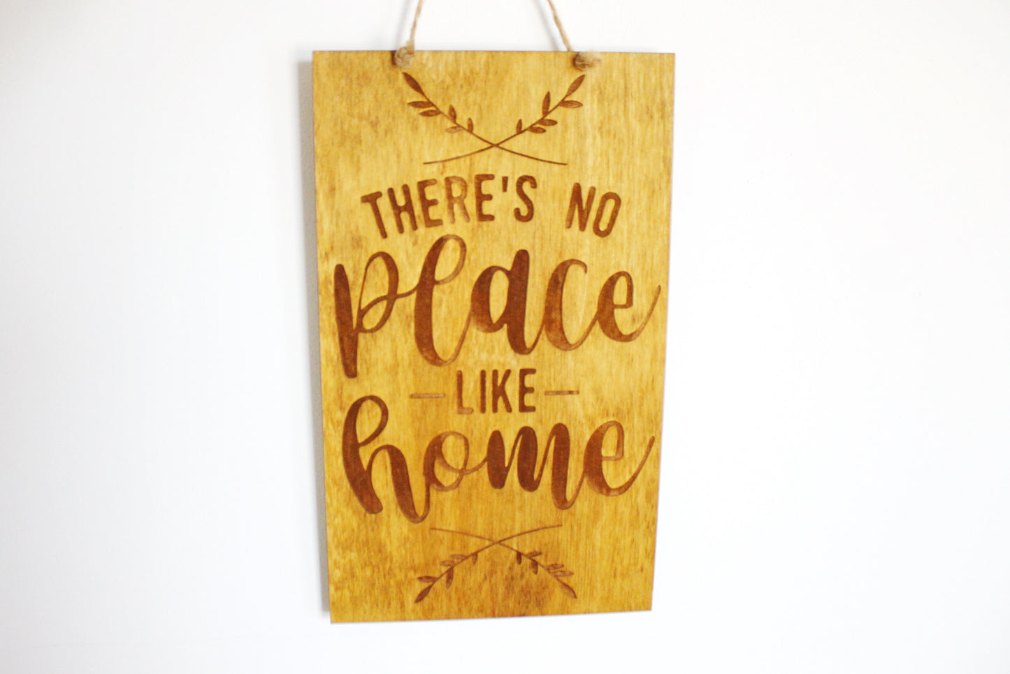 Wall hanging wooden plaque/sign - There's no place like HOME wall art - Country decor, Housewarming gift, Farmhouse wall art