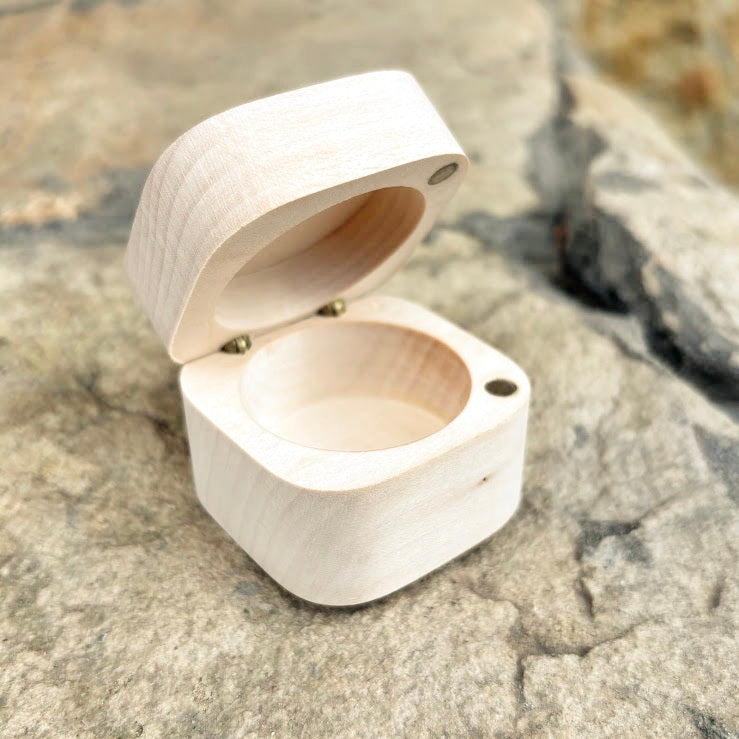 Wooden Magnetic Ring Box 45 mm – Small Wedding Ring Holder - Handmade Alder Wood Jewelry Box - Natural Wood Keepsake Box - Proposal Gift