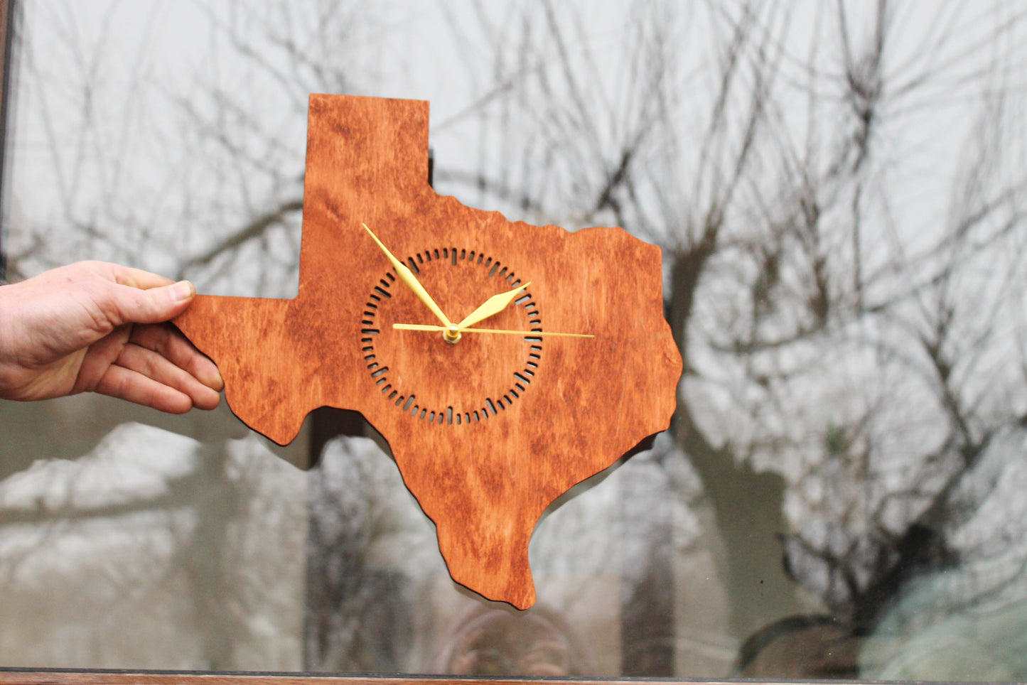Wooden modern clock - Texas - state - red wood color - 350 mm - 13.8 inches - handmade clock - Silent clock mechanism