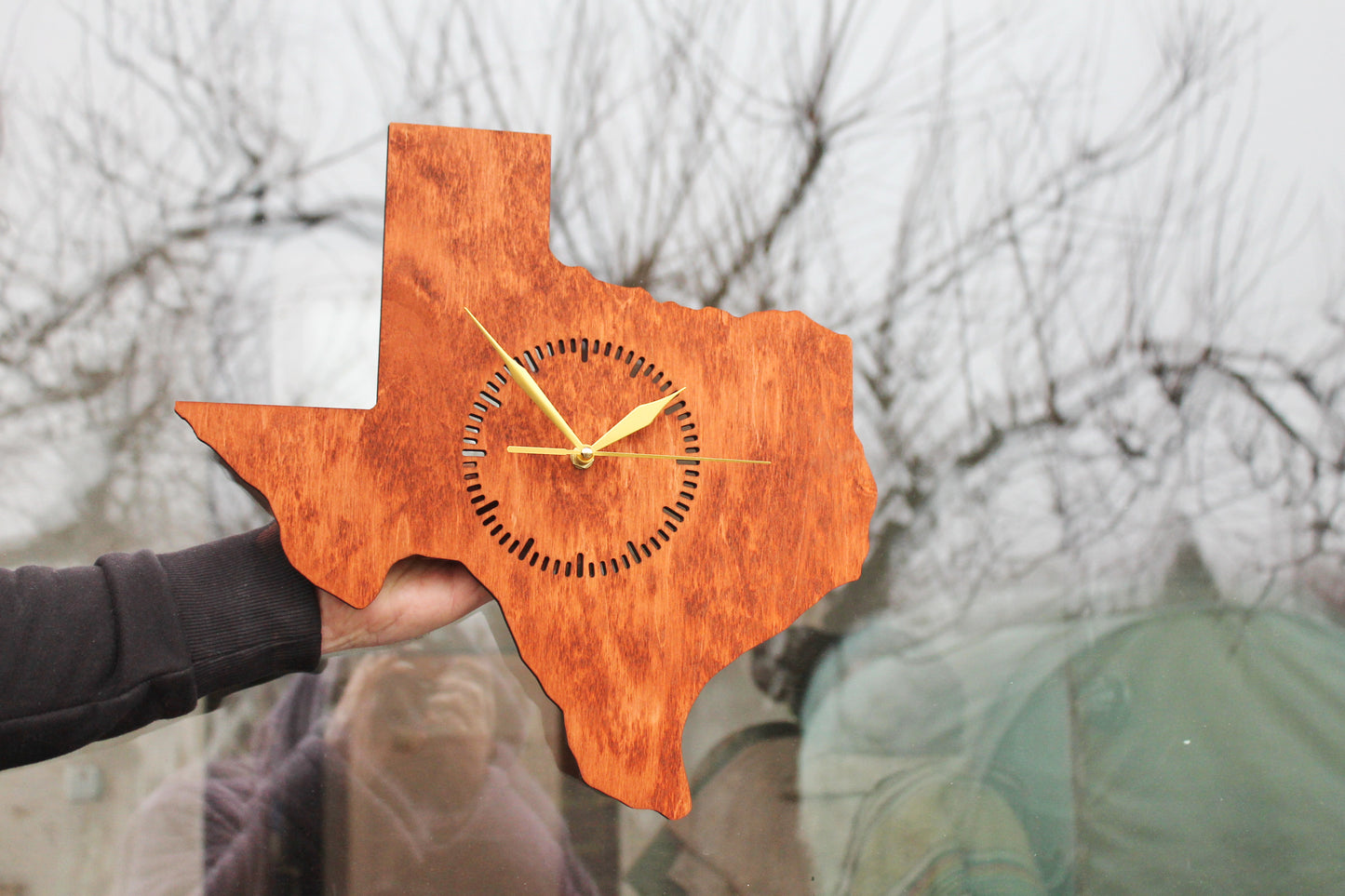 Wooden modern clock - Texas - state - red wood color - 350 mm - 13.8 inches - handmade clock - Silent clock mechanism