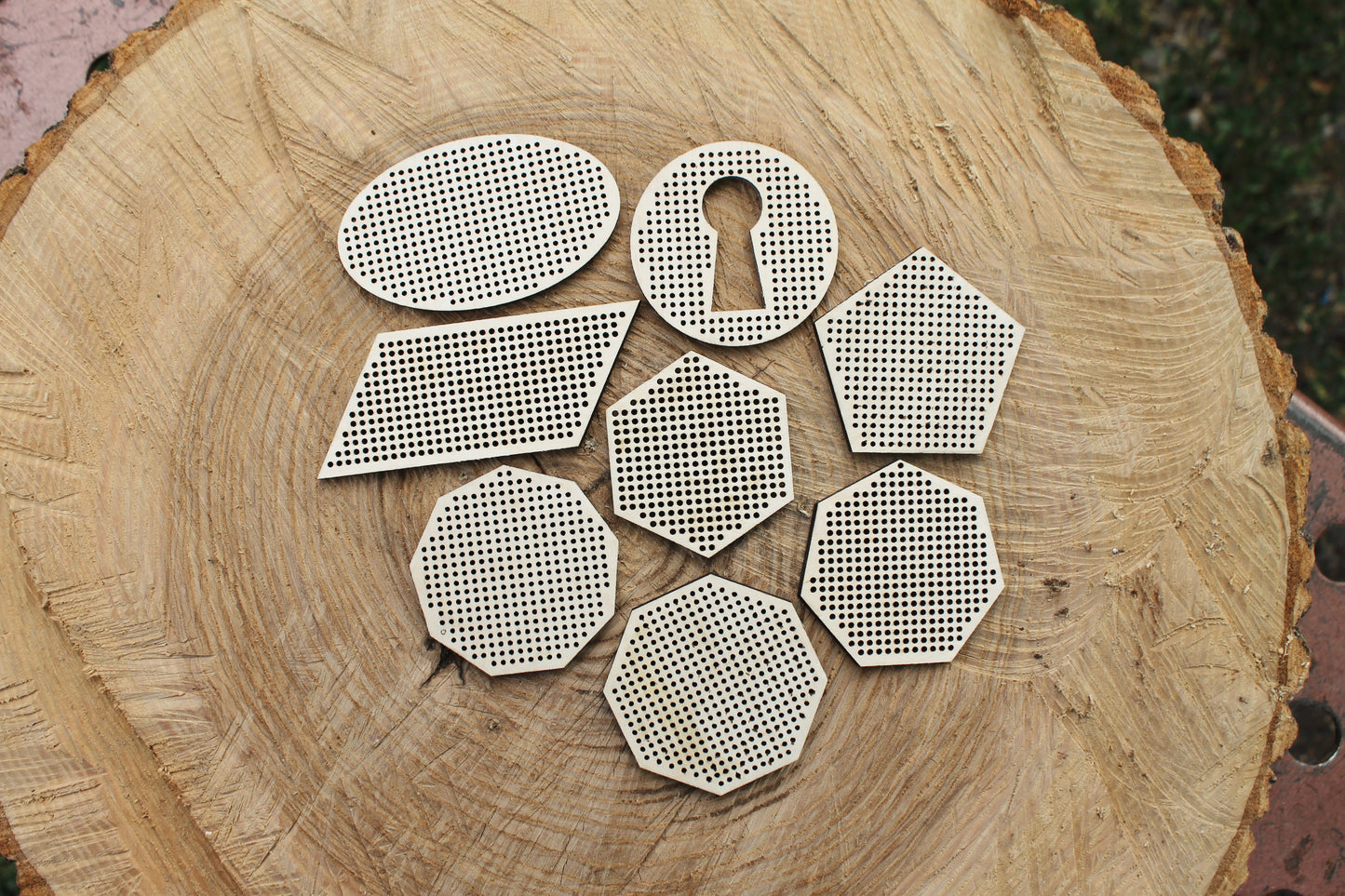 Set of 8 Embroidery Blanks – Laser Cut Wooden Shapes for Stitching Projects - Geometric Wooden Embroidery Blanks