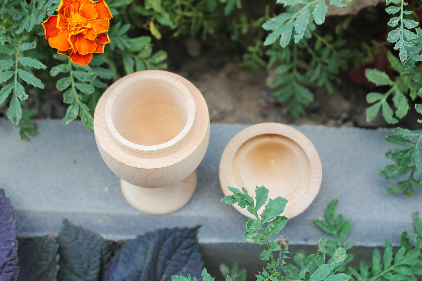 Wooden Egg Trinket Box with Stand – Handmade Alder Jewelry Keepsake Box, Rustic Easter Decor, Natural Wood Gift - 4.5 inches