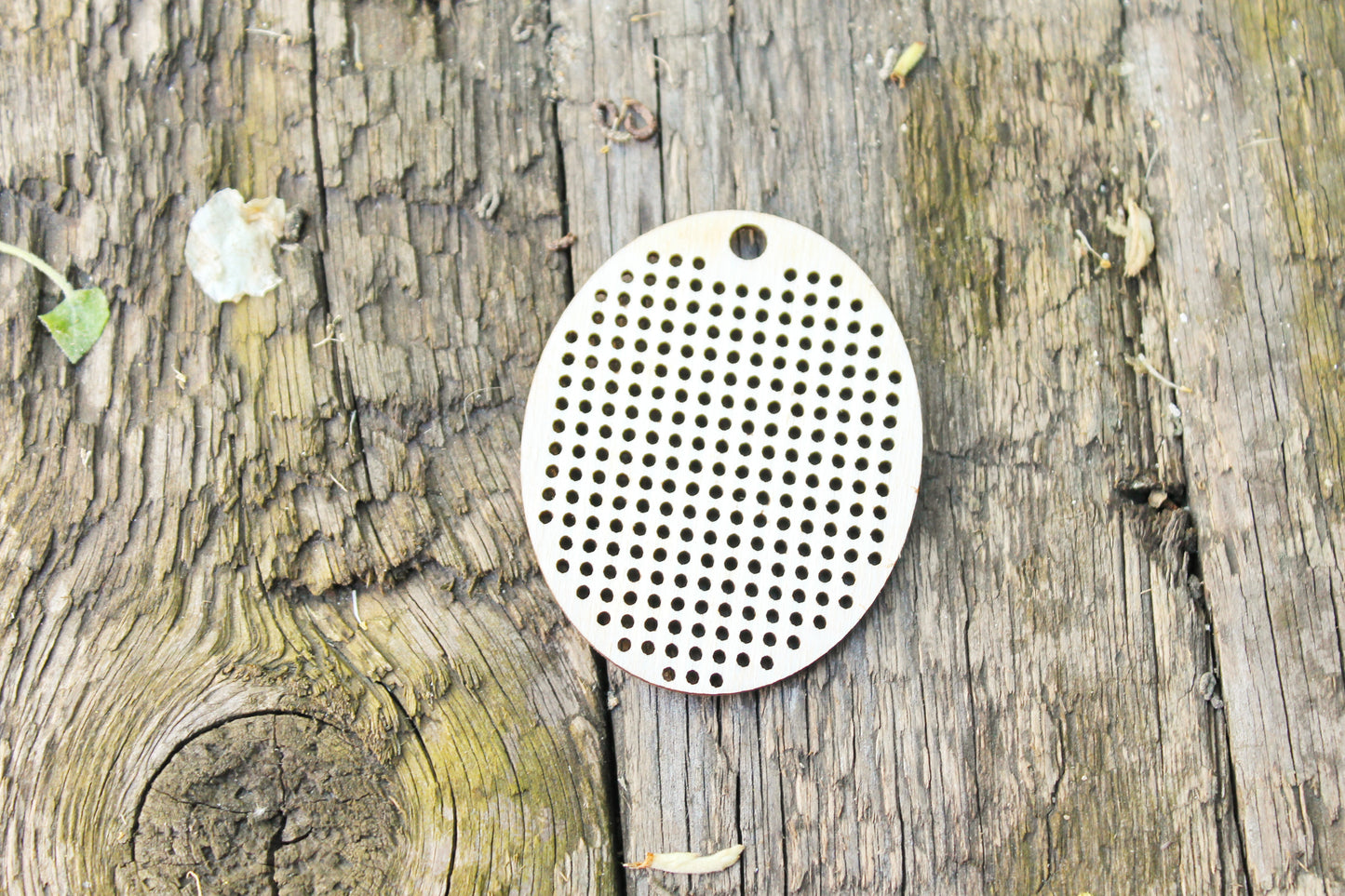 Cross stitch pendant blank 60 mm x 50 mm - large oval blank - Wood Needlecraft Pendant, Necklace or Earrings - wooden cross stitch blank