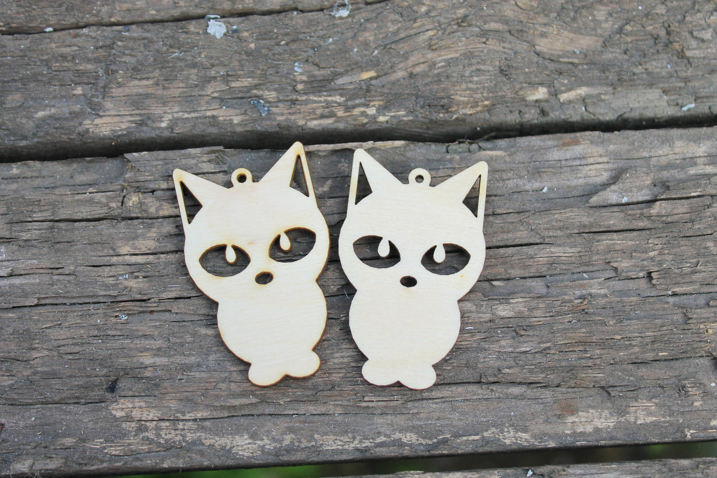 SET OF 2 - Wooden cats pendant/earrings base for jewelry making - 2 inches, unfinished jewel base, jewel supply, wooden pendant