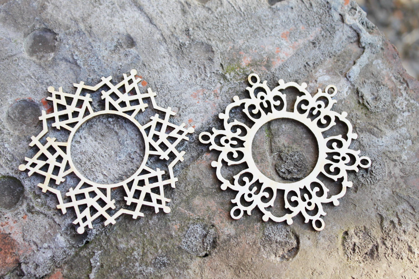 Christmas tree wooden decorative laser cut snowflakes, set of 2 - laser cut Christmas décor - plywood snowflakes - unfinished New year décor