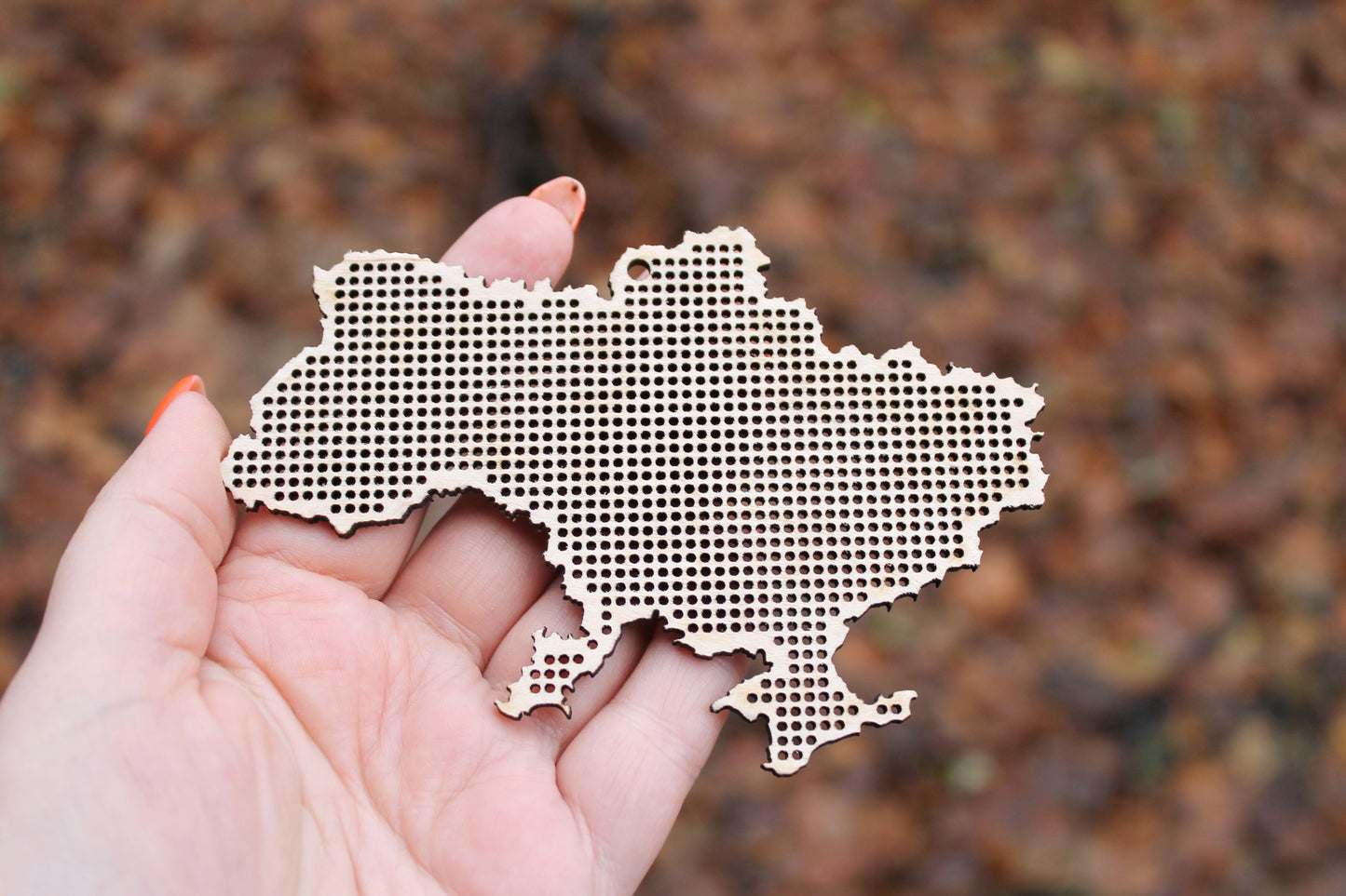 Ukraine Cross stitch blank 4.7 inches - blanks Wood Needlecraft Pendant - wooden cross stitch blank