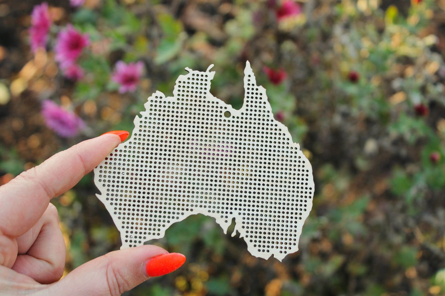 Australia Cross stitch pendant blank - Cross stitch Australia - wooden cross stitch blank