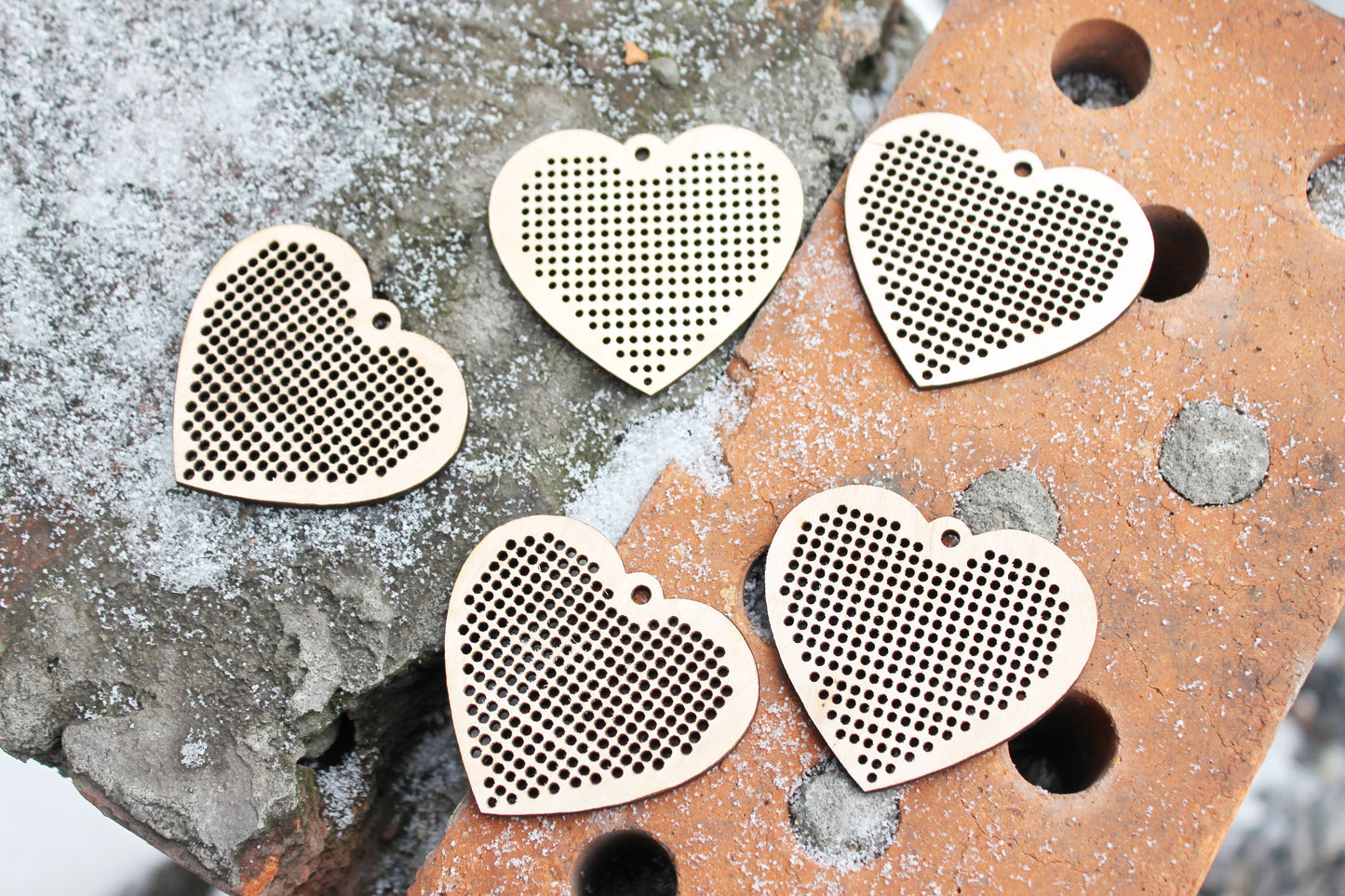 Heart Cross Stitch Wooden Blank – Laser Cut Birch Plywood Pendant for Embroidery, Necklace or Earring Making, DIY Craft Supply, Choose 1 3 5 10 pcs