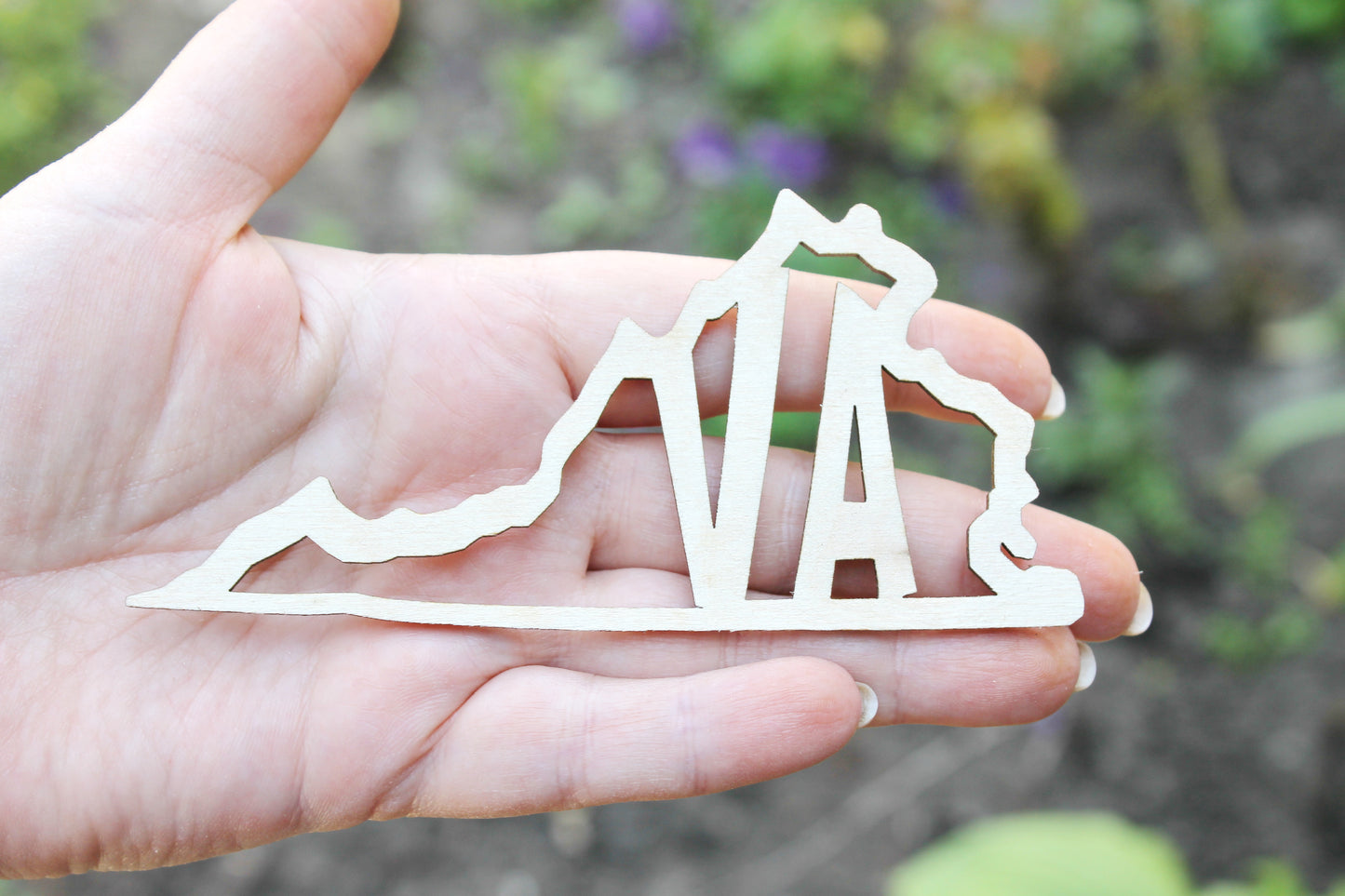 Virginia state wooden inscription - Laser Cut - unfinished blank - 4.7 inches - Virginia Map Shape Text