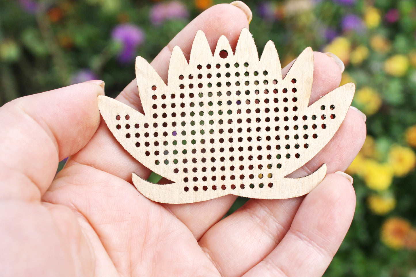 Lotus - cross stitch blank - 75 mm - 3 inch - wooden cross stitch blank