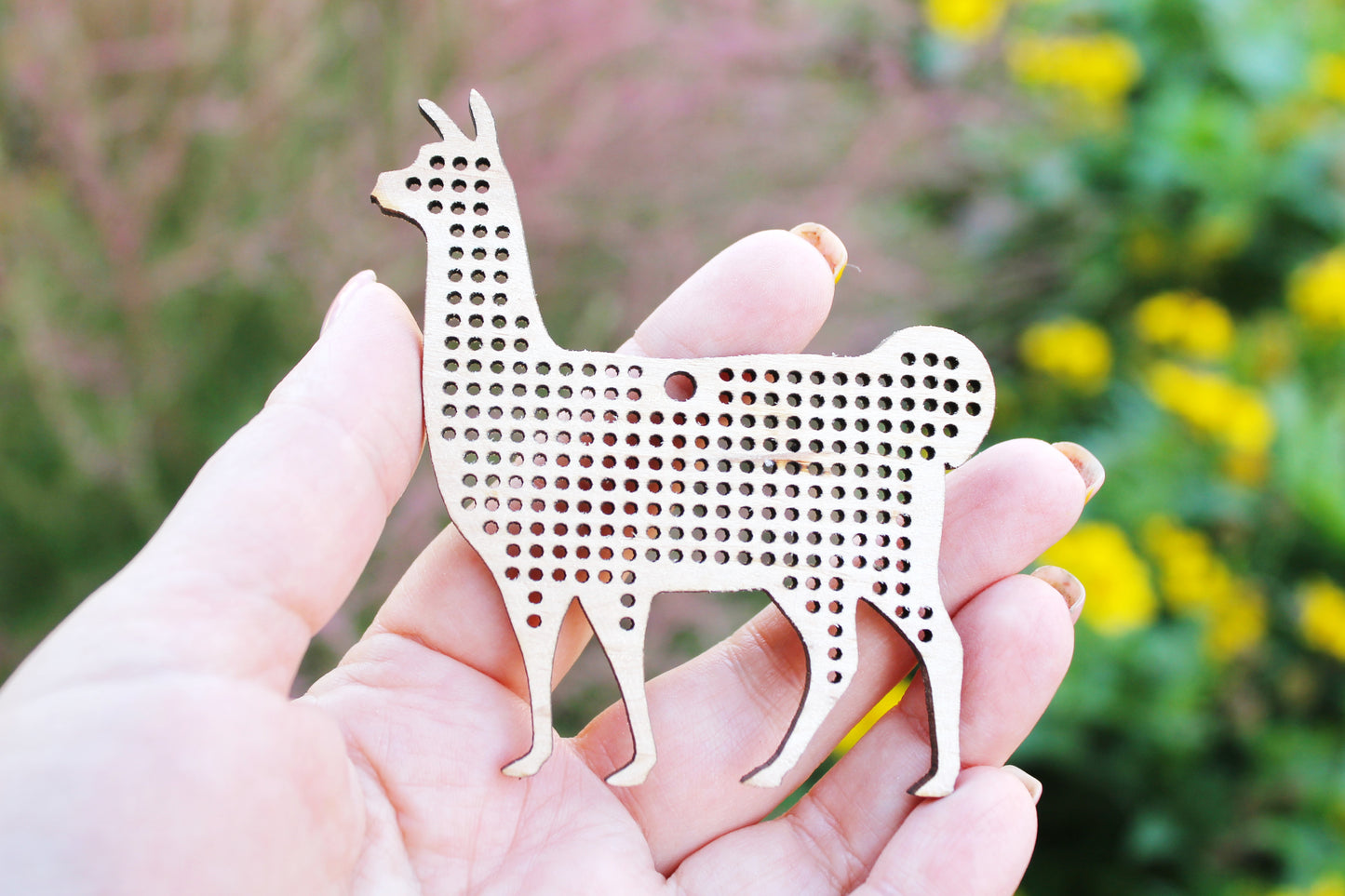 Llama cross stitch blank - 82 mm - 3.2 inch blanks Wood Needlecraft - wooden cross stitch blankcross stitch blank