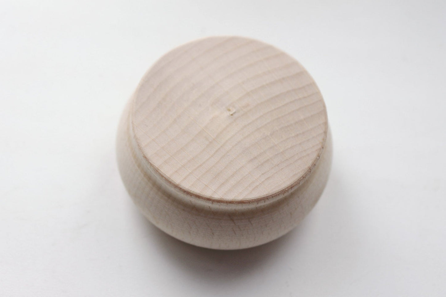 65 mm round unfinished wooden box - 2.6 inches - natural, eco friendly - made of beech wood