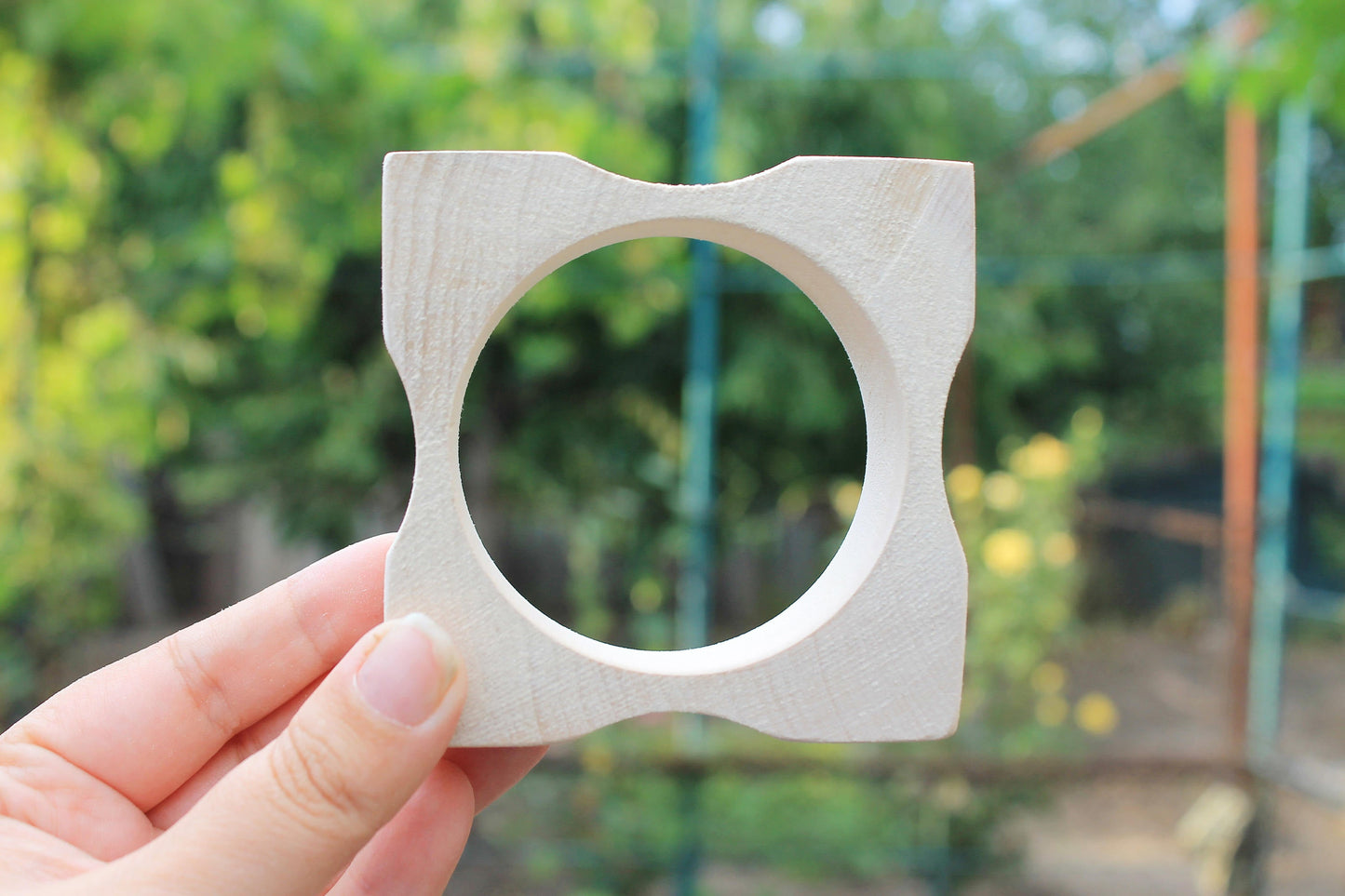 Wooden square bangle unfinished 25 mm - wooden flower - natural eco friendly Flower 25 mm