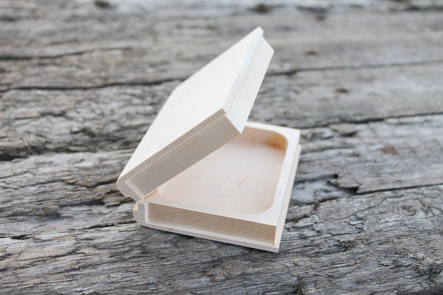 Book-box 95x75 mm - eco-friendly - made of alder wood - wooden book