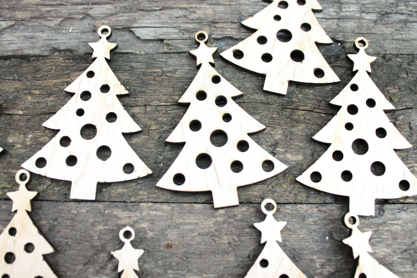 SET OF 5 - Christmas tree blank - unfinished laser cut blank - high quality plywood laser cut - Christmas tree decorations