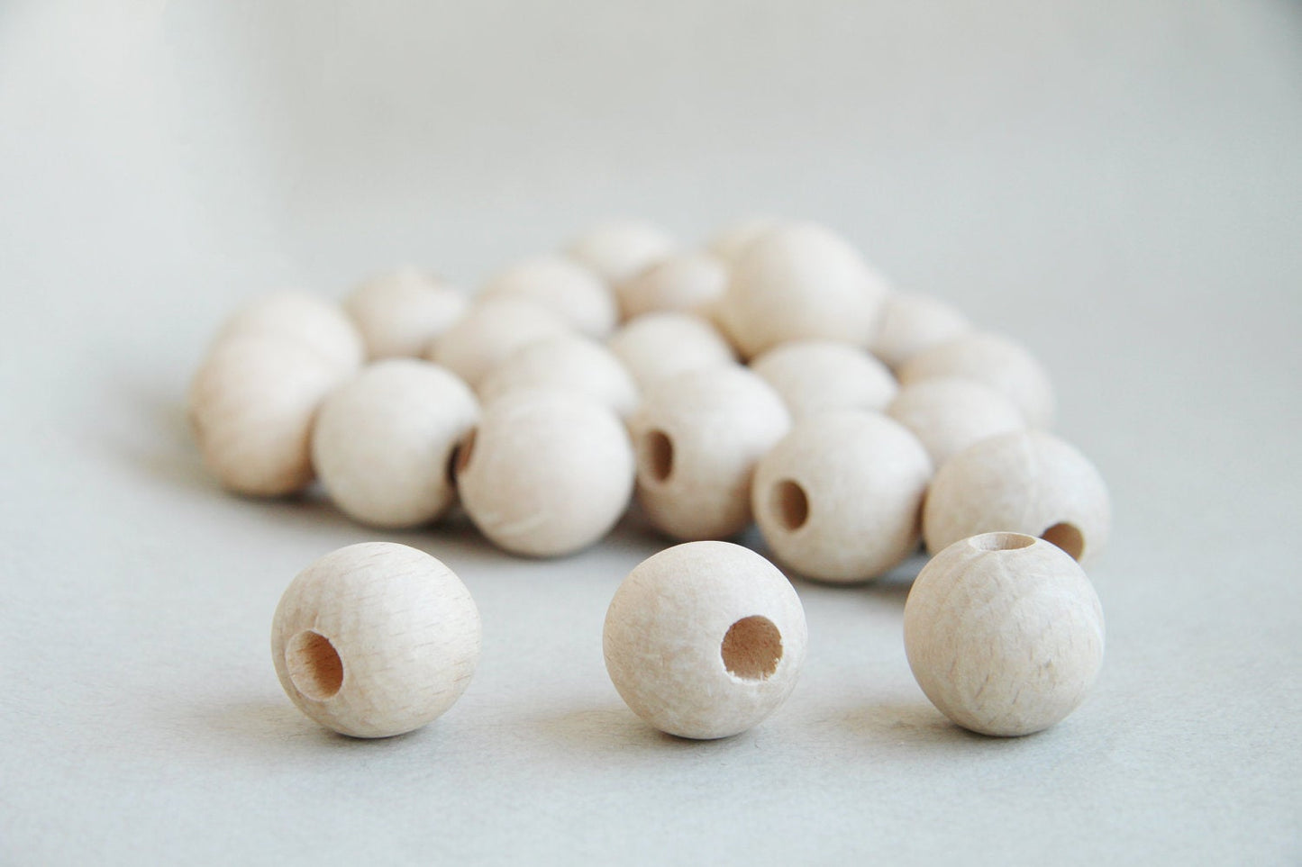 20 mm Wooden beads 10 pcs - big hole 7 mm - natural eco friendly