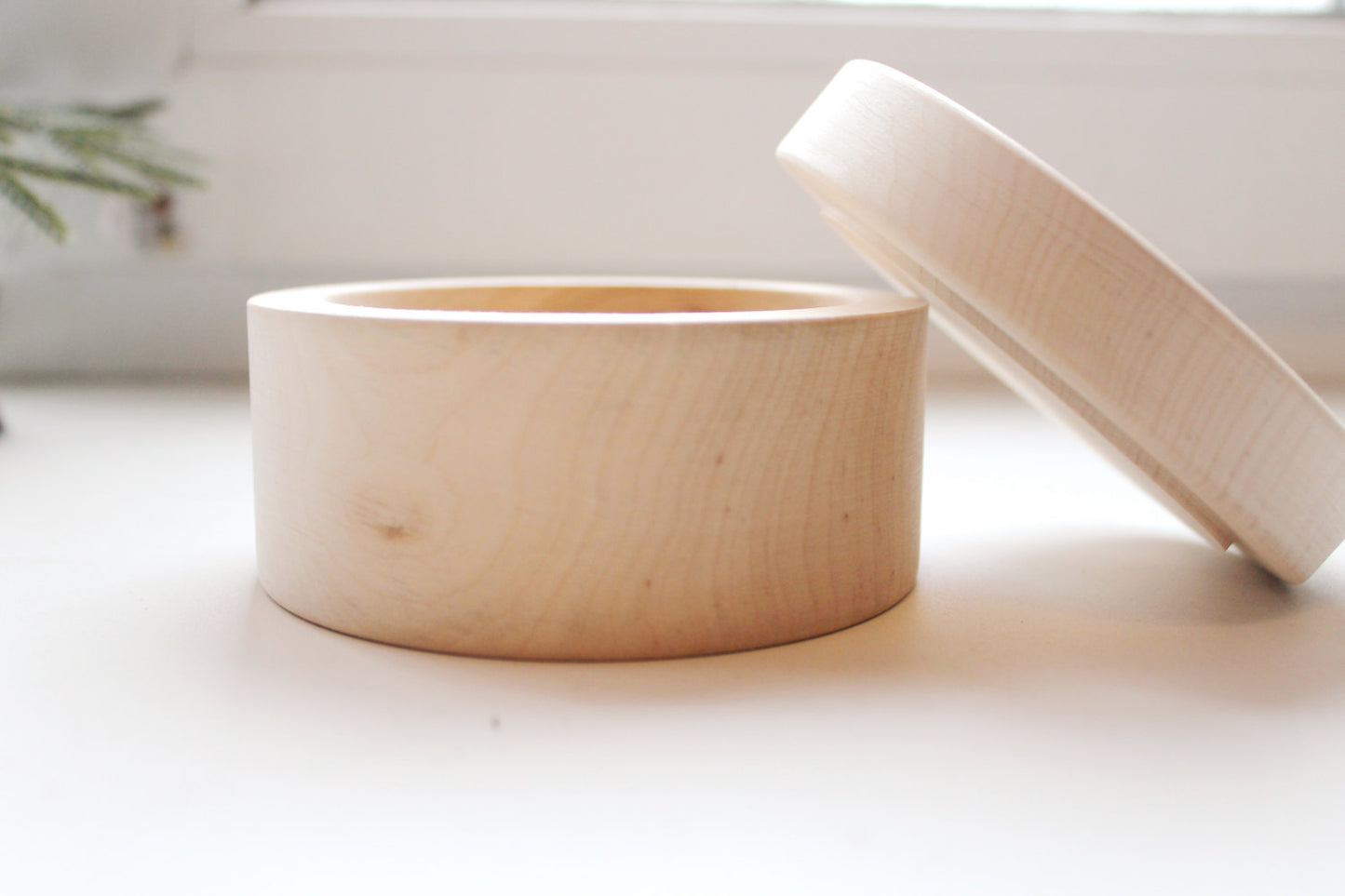 Large Round Wooden Box with Lid 100 mm (3.9") – Handmade Alder Wood Storage Container, Craft Organizer, unfinished Wooden Box for Jewelry