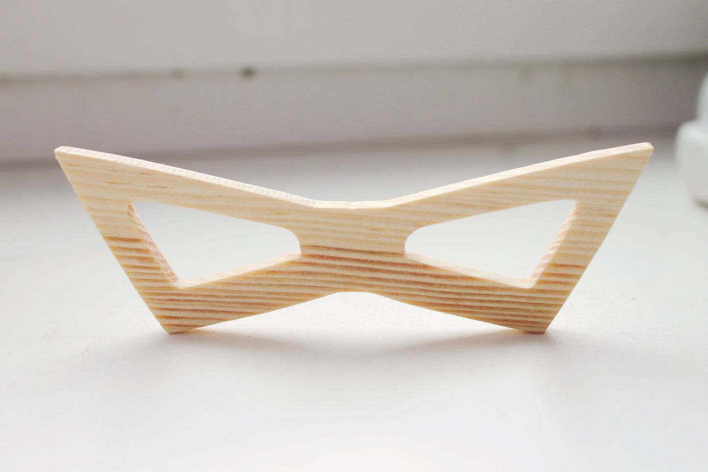 Unfinished wooden bow tie - natural - eco friendly - Pine wood - mask bow tie
