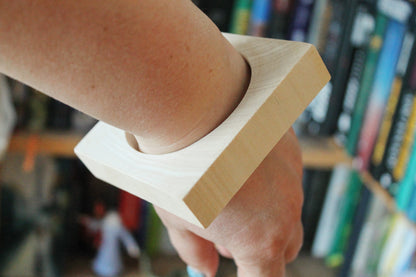 Handmade Wooden square Bracelet 20 mm– Natural Linden Wood Bangle, Unfinished Craft Bracelet Base for Painting, Decoupage or Minimalist Wear