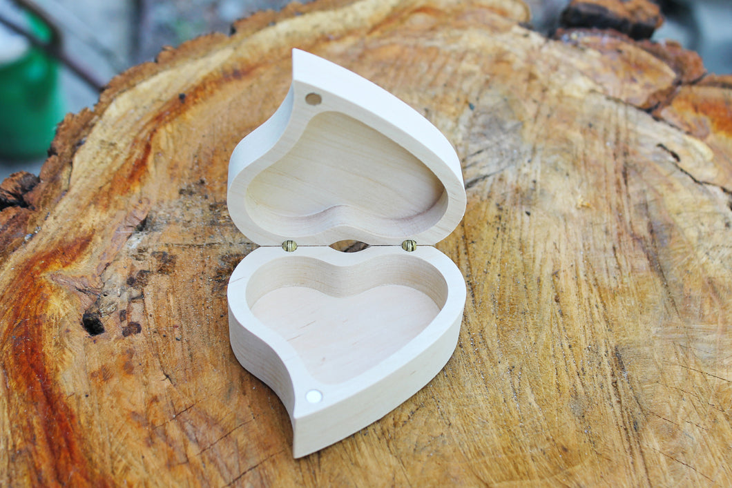 Hinged Heart-box unfinished wooden on magnets - natural wooden box - wedding heart -box - engaged heart-box