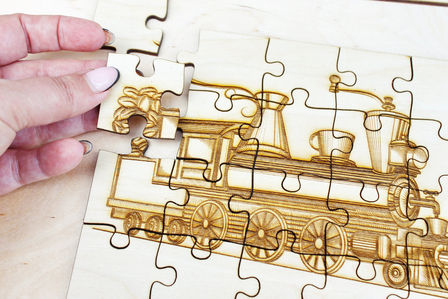 Wooden puzzle - Coffee Lokomotive - laser cut puzzle blank 7.5 inch - Wooden Puzzle - engraving puzzle - made of plywood