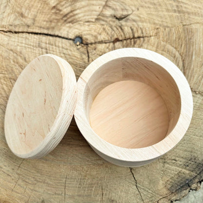Medium Round Wooden Box with Lid 95 mm (3.7") – Handmade Alder Wood Storage Container, Craft Organizer, Keepsake Box, Sewing Box, Natural Unfinished Wooden Trinket Box for Jewelry, Rings, Beads, DIY Craft Supplies