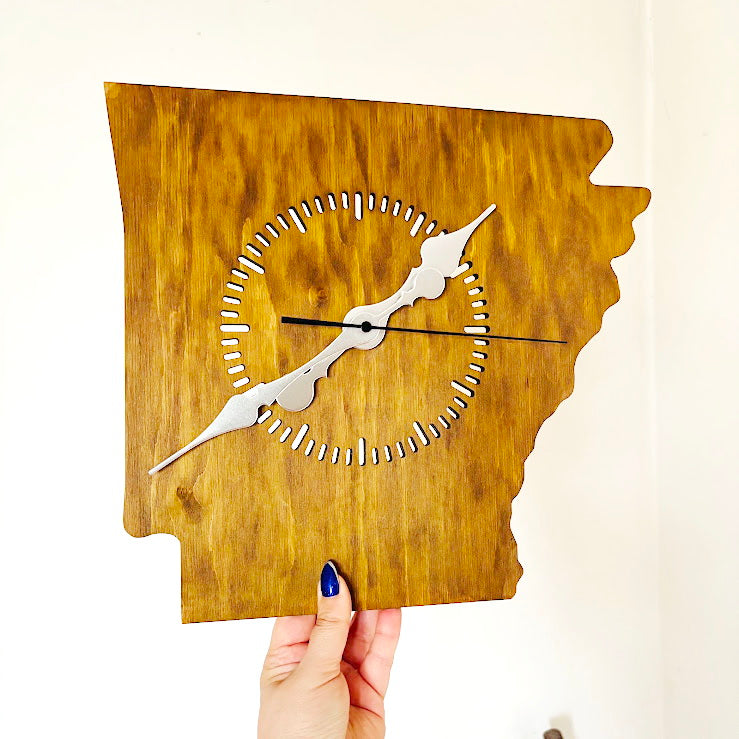 Handmade Arkansas Wall Clock – Rustic State Shape Clock, 6mm Plywood, Chestnut/Oak Wood Stain, Unique Gift for Home or Office Décor - 13.4 inch