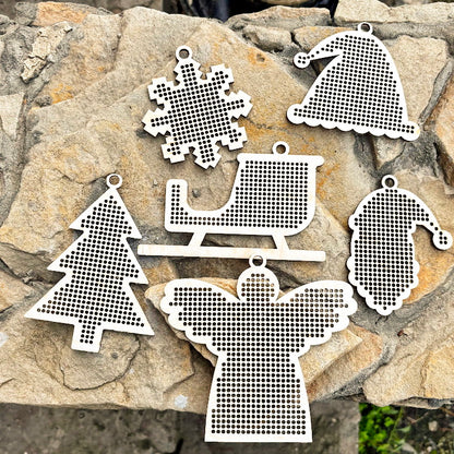Large wooden Christmas cross stitch blanks set – laser cut birch plywood ornaments with big holes (2.25 mm) – embroidery decor