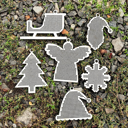 Large wooden Christmas cross stitch blanks set – laser cut birch plywood ornaments with big holes (2.25 mm) – embroidery decor