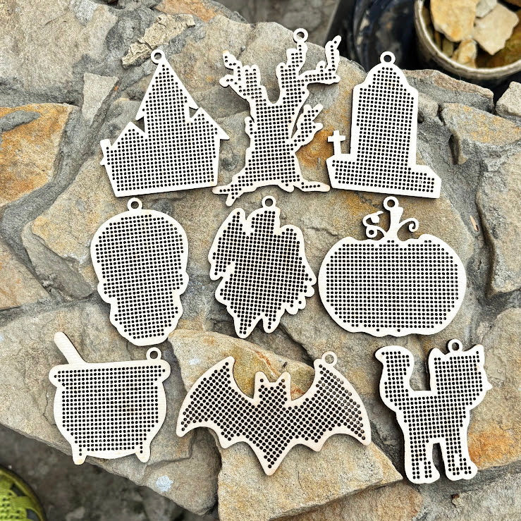Large wooden Halloween cross stitch blanks set – laser cut birch plywood shapes – spooky embroidery ornaments – DIY Halloween decor