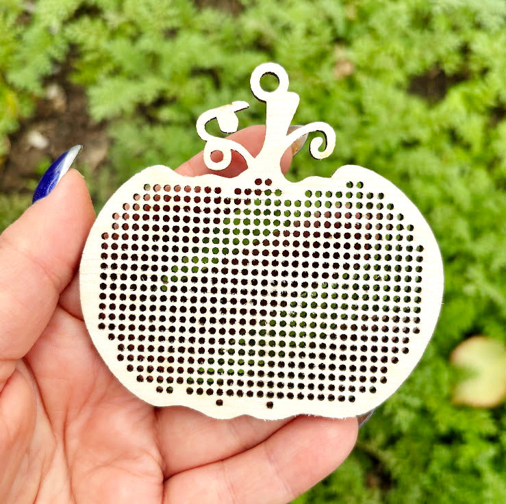 Large wooden Halloween cross stitch blanks set – laser cut birch plywood shapes – spooky embroidery ornaments – DIY Halloween decor