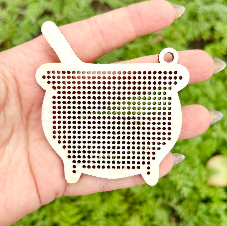 Large wooden Halloween cross stitch blanks set – laser cut birch plywood shapes – spooky embroidery ornaments – DIY Halloween decor