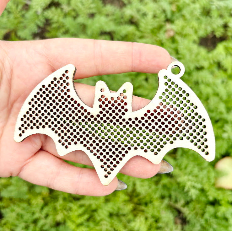 Large wooden Halloween cross stitch blanks set – laser cut birch plywood shapes – spooky embroidery ornaments – DIY Halloween decor