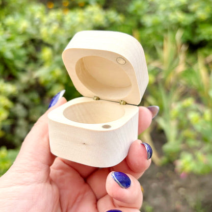 Wooden Magnetic Ring Box 45 mm – Small Wedding Ring Holder - Handmade Alder Wood Jewelry Box - Natural Wood Keepsake Box - Proposal Gift