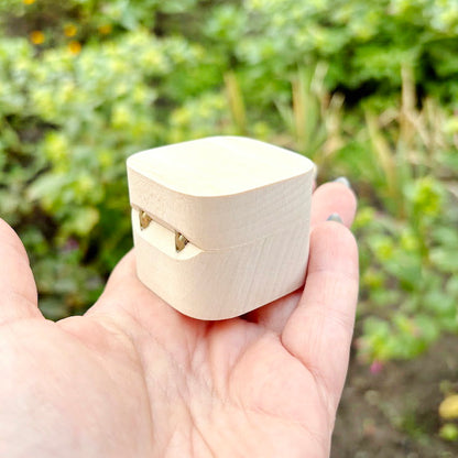 Wooden Magnetic Ring Box 45 mm – Small Wedding Ring Holder - Handmade Alder Wood Jewelry Box - Natural Wood Keepsake Box - Proposal Gift