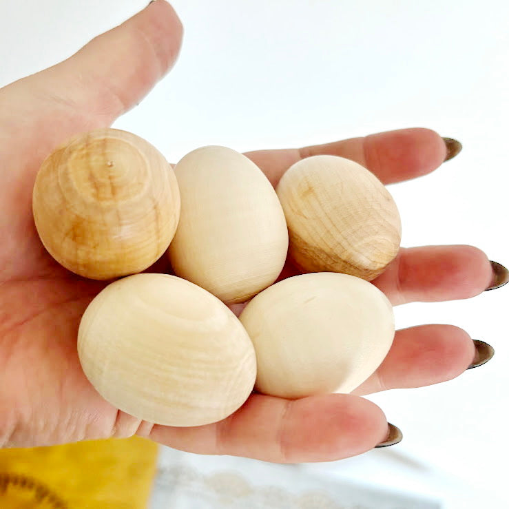 Set of 5 Small Unfinished Wooden Eggs – Natural Pine Wood Craft Eggs 40x35 mm – Ready for Painting, Decorating, Easter Crafts
