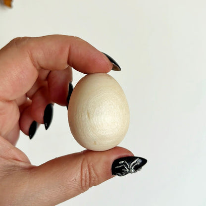 Set of 5 Small Unfinished Wooden Eggs – Natural Pine Wood Craft Eggs 40x35 mm – Ready for Painting, Decorating, Easter Crafts