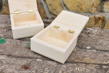 Load image into Gallery viewer, Square unfinished wooden box - 100 mm - 3.9 inches - with lid on hinges- natural, eco friendly birch wood
