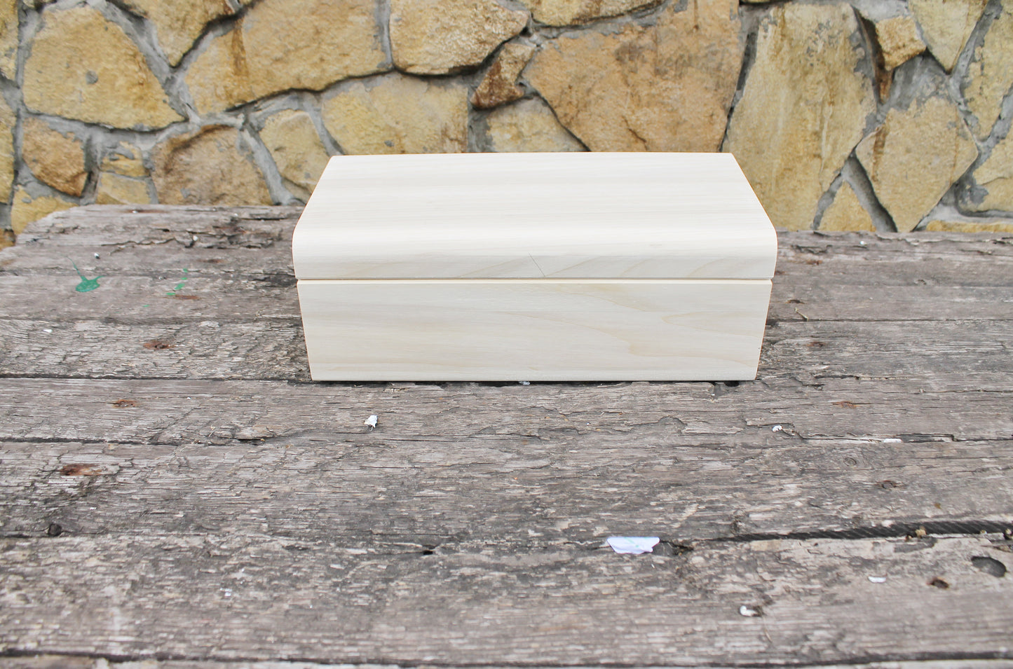 Big wooden box - rounded lid - rectangular unfinished wooden box - 300 mm - 11.8 inch - with lid on hinges - poplar wood