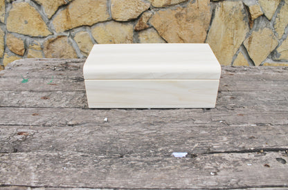 Big wooden box - rounded lid - rectangular unfinished wooden box - 300 mm - 11.8 inch - with lid on hinges - poplar wood