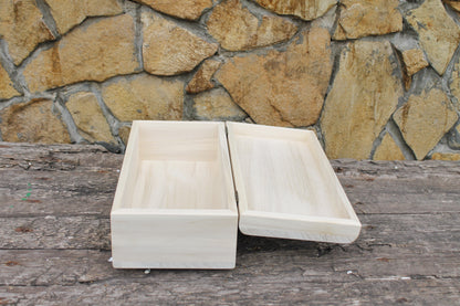 Big wooden box - rounded lid - rectangular unfinished wooden box - 300 mm - 11.8 inch - with lid on hinges - poplar wood