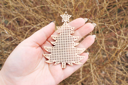 Christmas tree - Cross stitch blank 3.5 inches - blanks Wood Needlecraft Pendant, wooden cross stitch blank