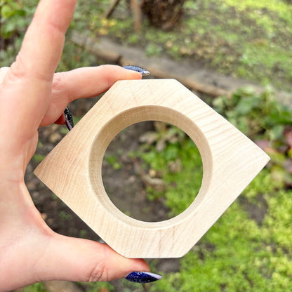 35 mm Wooden Rhomboid Bangle Blank - Linden Wood Bracelet Base - Unfinished Arrow Shape Jewelry Making Supply