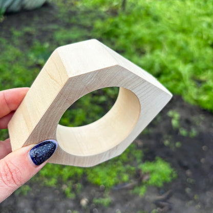 35 mm Wooden Rhomboid Bangle Blank - Linden Wood Bracelet Base - Unfinished Arrow Shape Jewelry Making Supply