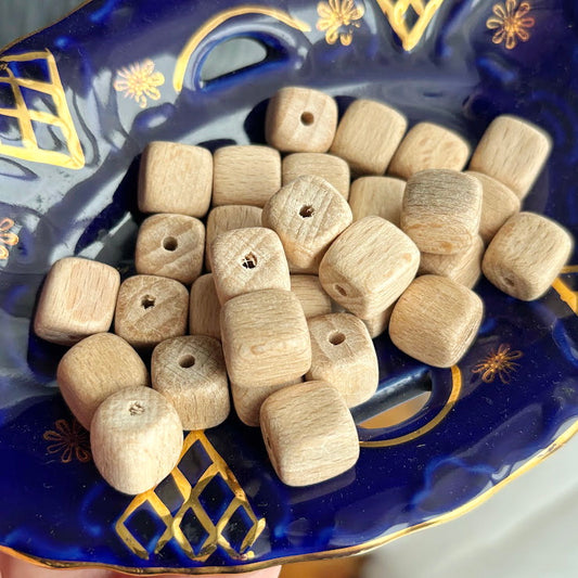 Beech Wood Cube Beads 13mm, Natural Wooden Craft Supplies, Unfinished Square Wood Beads for Jewelry, DIY & Macrame Projects