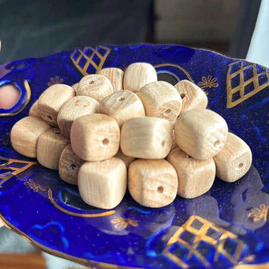 Beech Wood Cube Beads 15 mm, Natural Wooden Craft Supplies, Unfinished Square Wood Beads for Jewelry, DIY & Macrame Projects (Copy)