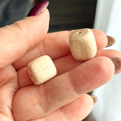 Beech Wood Cube Beads 15 mm, Natural Wooden Craft Supplies, Unfinished Square Wood Beads for Jewelry, DIY & Macrame Projects (Copy)