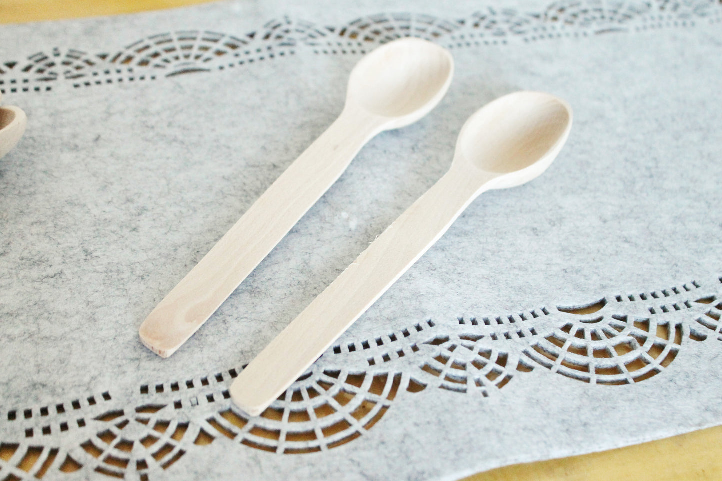 Set of 2 handmade wooden spoons - 7.9 inches - natural eco friendly - made of beech wood